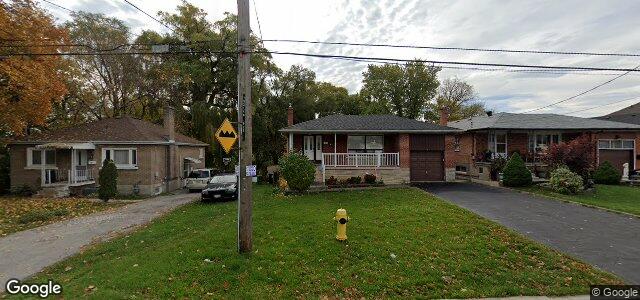 Larawan ng 23 Raven Road sa Winnipeg, Manitoba