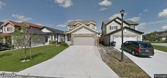 Larawan ng 27 Red Lily Road sa Winnipeg, Manitoba