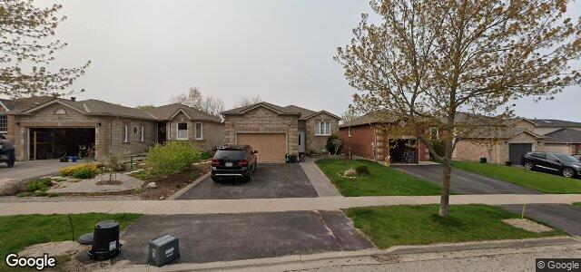 Larawan ng 32 Snowy Owl Crescent sa Winnipeg, Manitoba