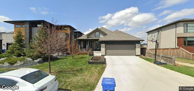 Larawan ng 33 East Plains Drive sa Winnipeg, Manitoba