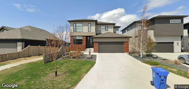 Larawan ng 37 East Plains Drive sa Winnipeg, Manitoba