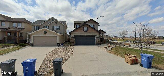 Larawan ng 4 Solstice Lane sa Winnipeg, Manitoba