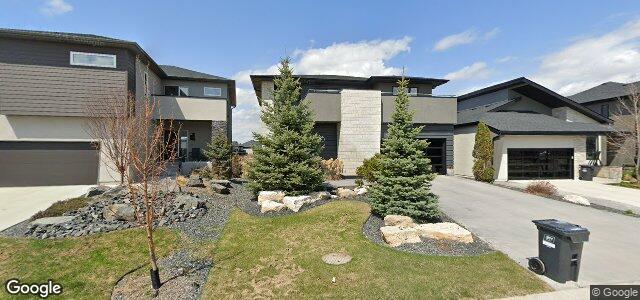 Larawan ng 45 East Plains Drive sa Winnipeg, Manitoba