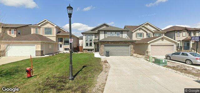 Larawan ng 51 Moonbeam Way sa Winnipeg, Manitoba