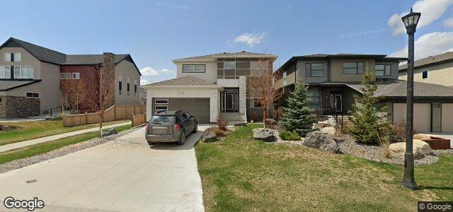 Larawan ng 52 West Plains Drive sa Winnipeg, Manitoba