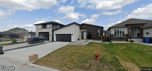 Larawan ng 72 Wildflower Way sa Winnipeg, Manitoba