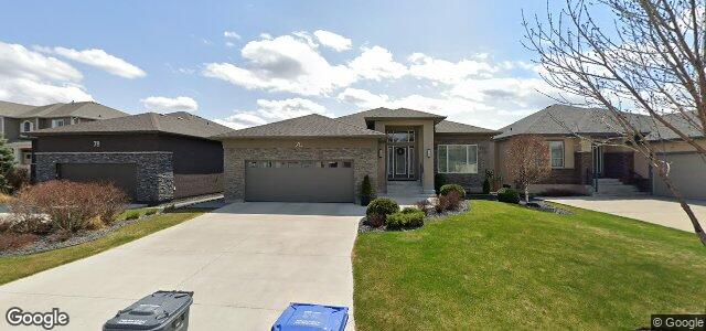 Larawan ng 74 Blue Sun Drive sa Winnipeg, Manitoba