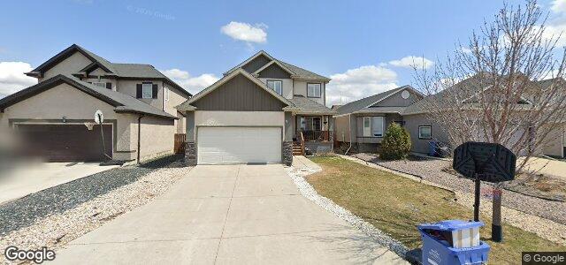 Larawan ng 9 Blue Sun Drive sa Winnipeg, Manitoba