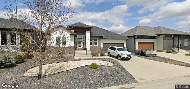 Larawan ng 9 Red Moon Road sa Winnipeg, Manitoba
