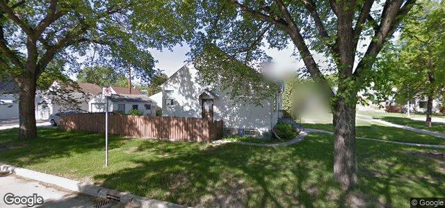 Larawan ng 1000 Clifton Street sa Winnipeg, Manitoba