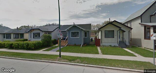 Photo of 1002 Valour Road in Winnipeg, Manitoba