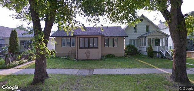 Larawan ng 1011 Sherburn Street sa Winnipeg, Manitoba