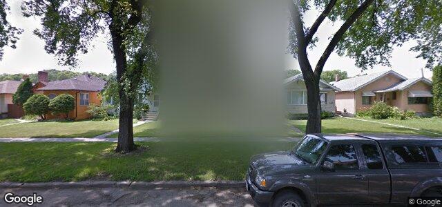 Larawan ng 1020 Dominion Street sa Winnipeg, Manitoba