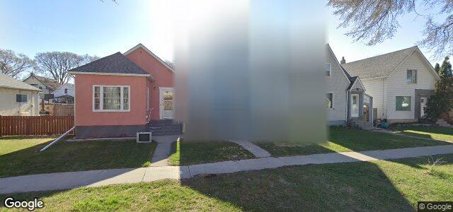 Larawan ng 1051 Sherburn Street sa Winnipeg, Manitoba