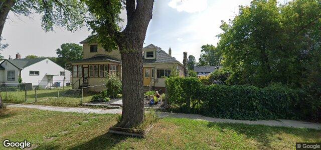 Larawan ng 1073 Strathcona Street sa Winnipeg, Manitoba