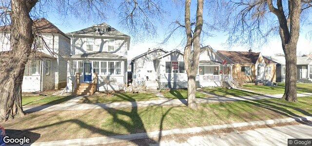 Larawan ng 1074 Sherburn Street sa Winnipeg, Manitoba