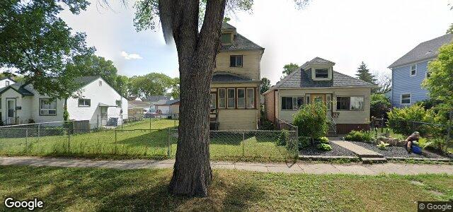 Larawan ng 1075 Strathcona Street sa Winnipeg, Manitoba