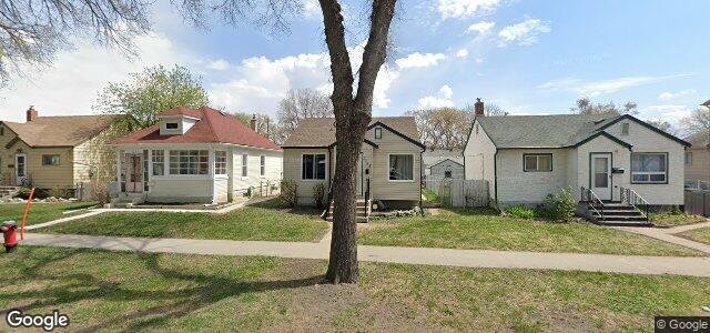 Larawan ng 1085 Strathcona Street sa Winnipeg, Manitoba