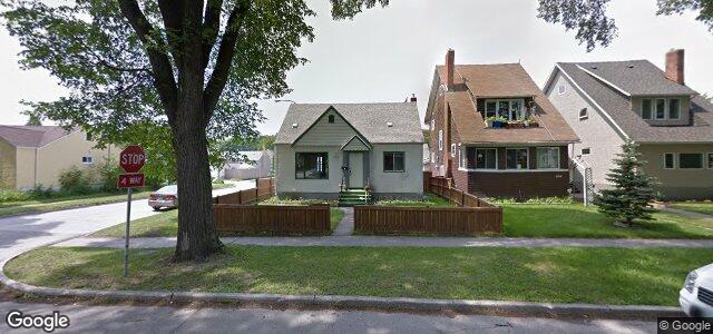 Larawan ng 1092 Sherburn Street sa Winnipeg, Manitoba