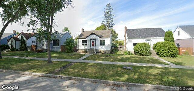Larawan ng 1120 Strathcona Street sa Winnipeg, Manitoba