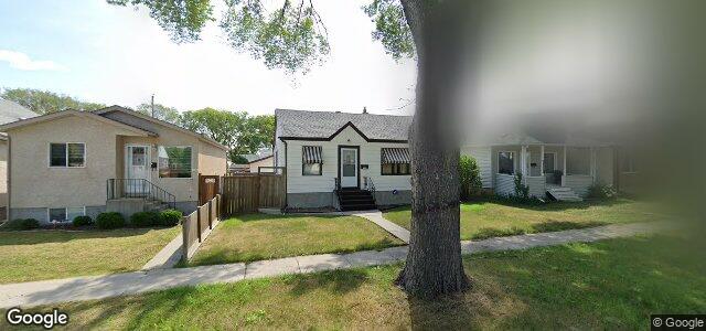 Larawan ng 1133 Strathcona Street sa Winnipeg, Manitoba