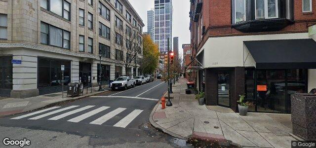 Larawan ng 1175 Spruce Street sa Winnipeg, Manitoba