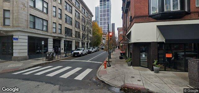 Larawan ng 1179 Spruce Street sa Winnipeg, Manitoba