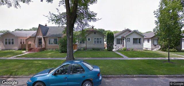 Larawan ng 1182 Dominion Street sa Winnipeg, Manitoba