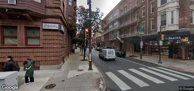 Larawan ng 1196 Spruce Street sa Winnipeg, Manitoba