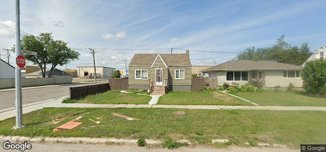 Larawan ng 1200 Strathcona Street sa Winnipeg, Manitoba