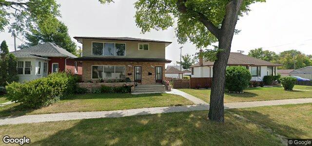 Larawan ng 1203 Strathcona Street sa Winnipeg, Manitoba