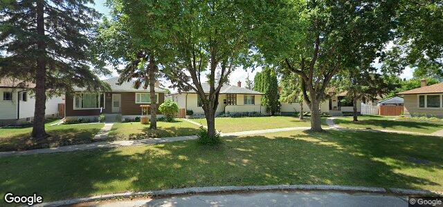 Larawan ng 1208 Clifton Street sa Winnipeg, Manitoba