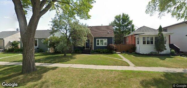 Larawan ng 1211 Strathcona Street sa Winnipeg, Manitoba