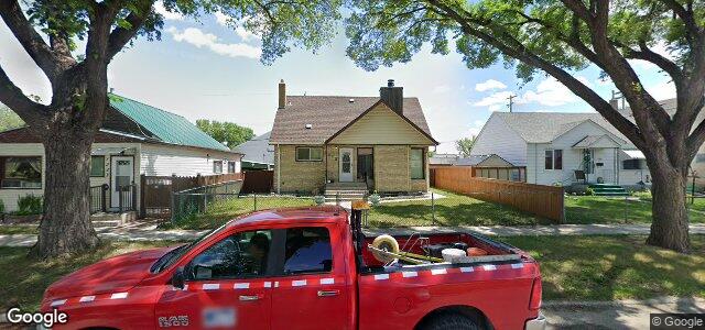 Larawan ng 1215 Clifton Street sa Winnipeg, Manitoba