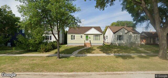 Larawan ng 1226 Strathcona Street sa Winnipeg, Manitoba