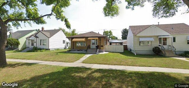 Larawan ng 1235 Strathcona Street sa Winnipeg, Manitoba