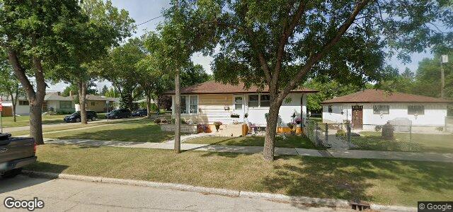 Larawan ng 1250 Valour Road sa Winnipeg, Manitoba