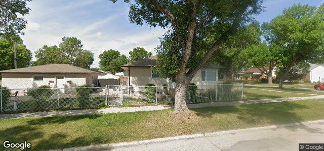 1302 Valour Road（加拿大曼尼托巴省温尼伯市）房屋照片