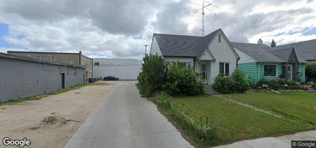 Larawan ng 1305 Dominion Street sa Winnipeg, Manitoba