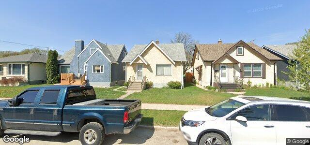 Photo of 788 Garfield Street N in Winnipeg, Manitoba