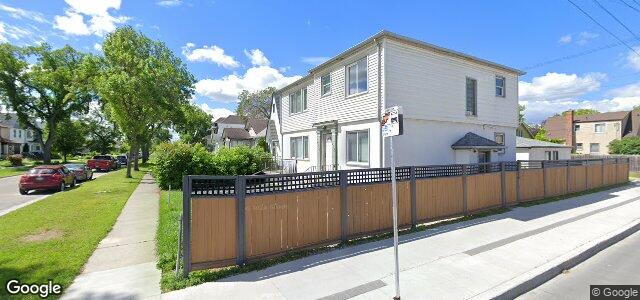 Larawan ng 900 Sherburn Street sa Winnipeg, Manitoba