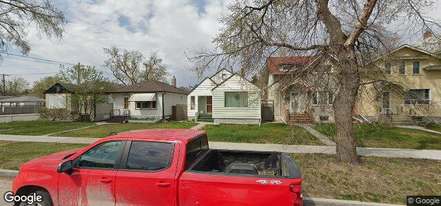 Larawan ng 918 Sherburn Street sa Winnipeg, Manitoba