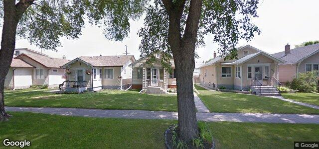 Larawan ng 979 Dominion Street sa Winnipeg, Manitoba