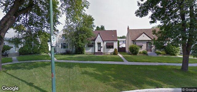 Larawan ng 992 Clifton Street sa Winnipeg, Manitoba