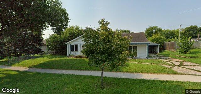 Larawan ng 106 St Anthony Avenue sa Winnipeg, Manitoba