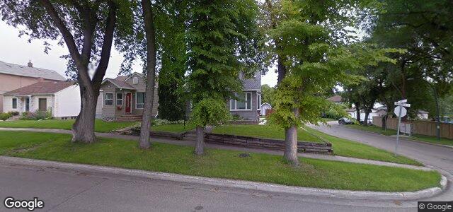 Larawan ng 107 Smithfield Avenue sa Winnipeg, Manitoba