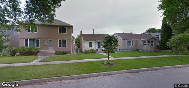 Larawan ng 111 Smithfield Avenue sa Winnipeg, Manitoba
