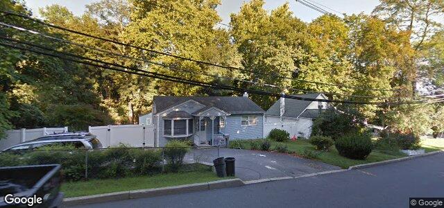 Larawan ng 111 St Anthony Avenue sa Winnipeg, Manitoba