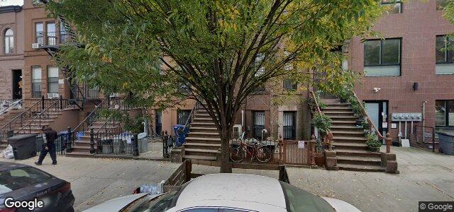 Larawan ng 114 Jefferson Avenue sa Winnipeg, Manitoba