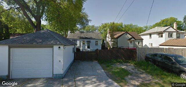 Larawan ng 121 Leila Avenue sa Winnipeg, Manitoba